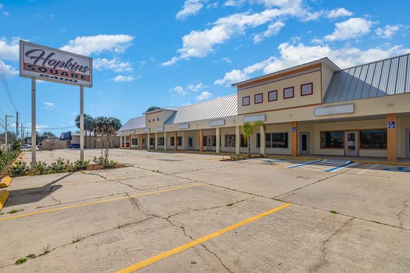 Hopkins Square: Multiple Configurations Available: 2400 S Hopkins Ave, Titusville, FL 32780